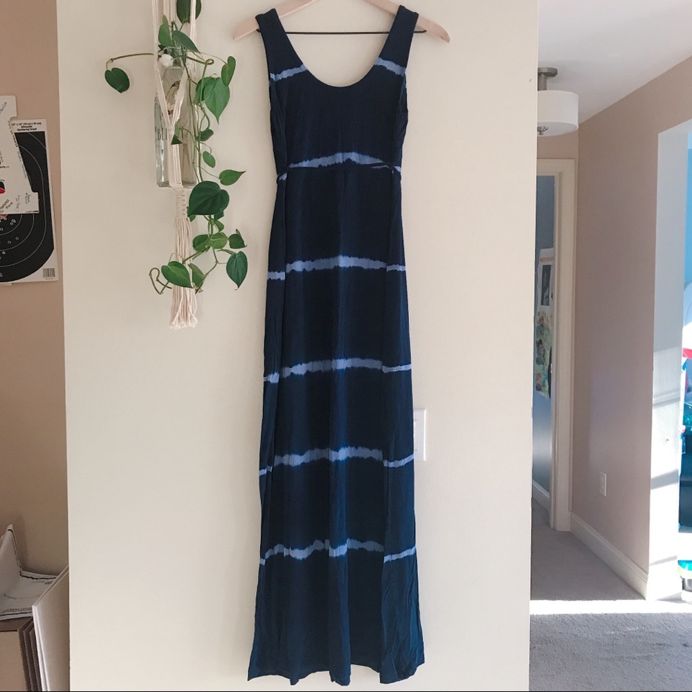 Motherhood Maternity Tie-died Maxi Dress size Sm